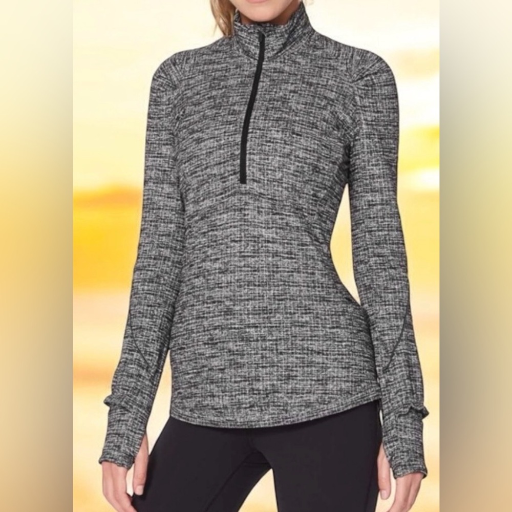 Lululemon Athletica Black and White Long Sleeve Top